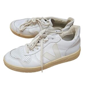 Veja V-10 Lace Up Sneakers White/Cream Size 9 Women's